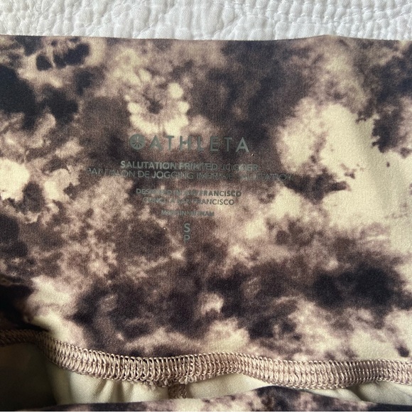 Athleta salutation jogger • small • brown/black tie dye print - Picture 2 of 5